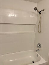 Building Photo - 930 N Mesa Dr