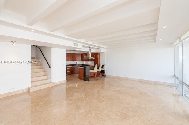 Building Photo - 1408 Brickell Bay Dr