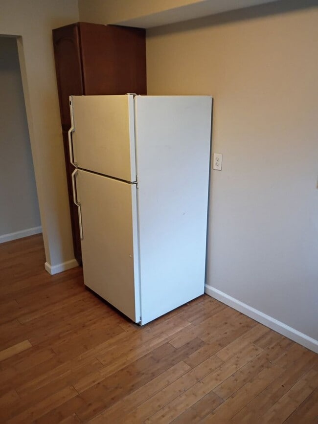 Photo - Kilarney Drive Apartment