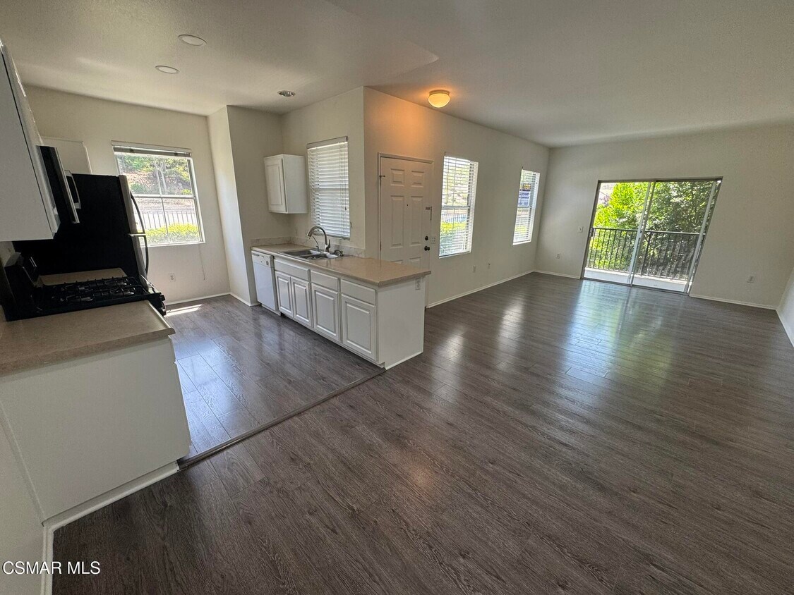 Foto principal - 20000 Plum Canyon Rd