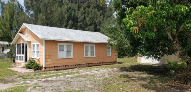 Foto del edificio - 2919 Evans Ave