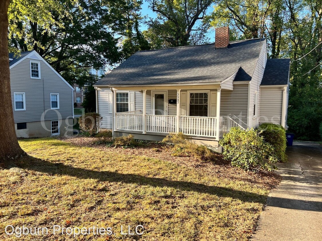 Primary Photo - 3 br, 1 bath House - 2247 QUEEN STREET