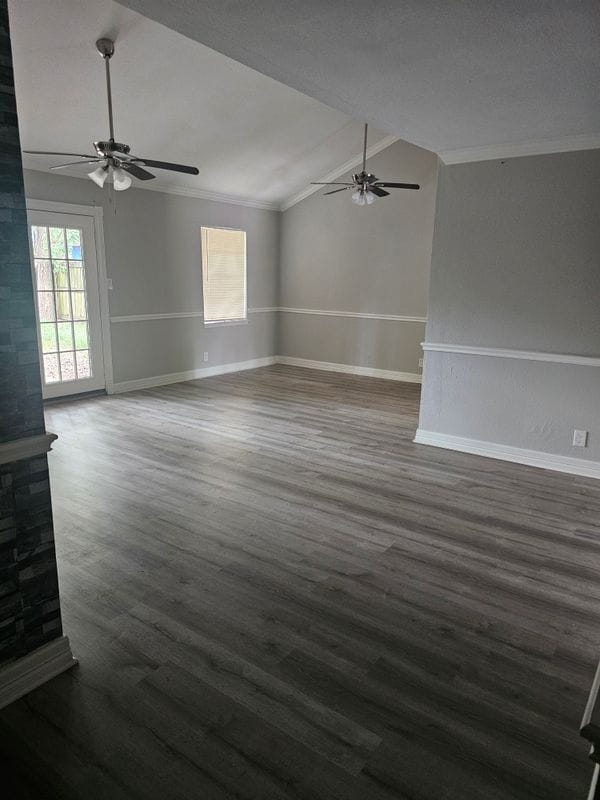 Building Photo - 16934 Woodburn Dr