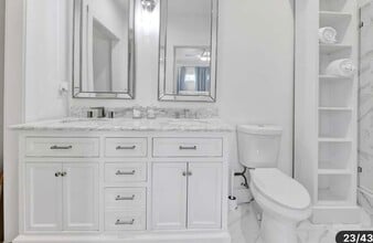 Building Photo - 1505 36th St N