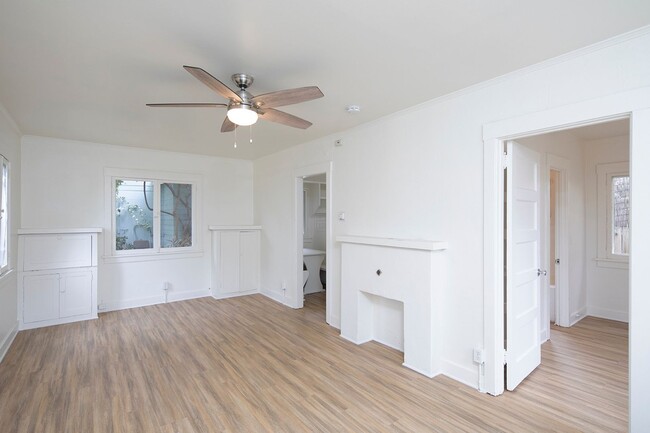 Building Photo - 7775 Ivanhoe Ave