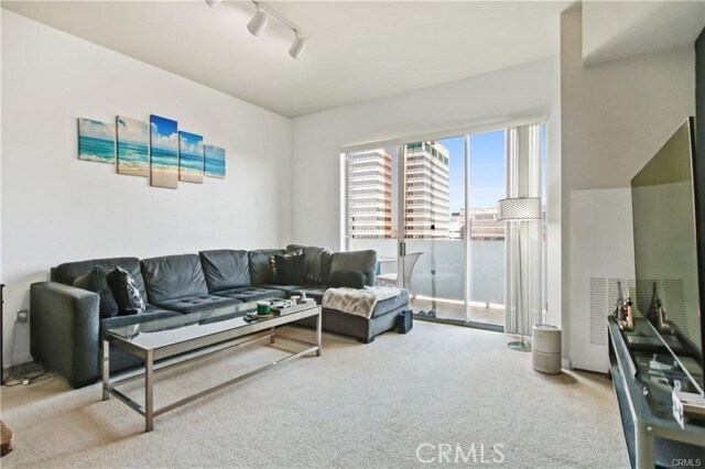 Foto del edificio - 388 E Ocean Blvd