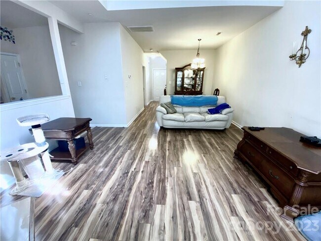 Building Photo - 14702 Lions Pride Ct
