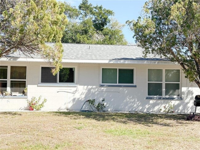 Foto del edificio - 219 21st St E