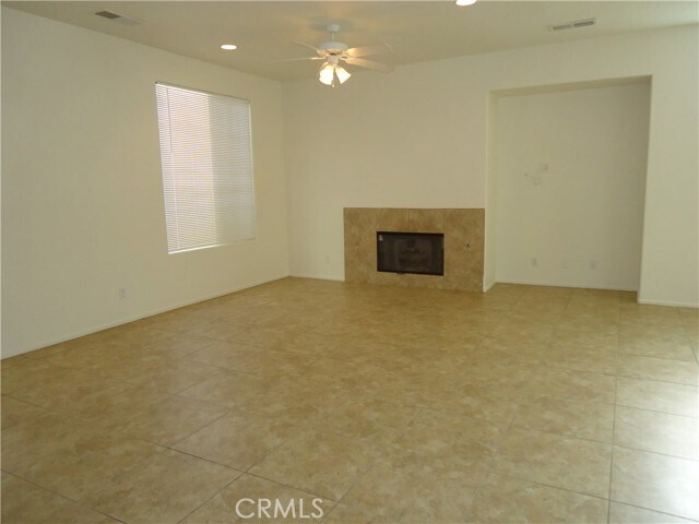 Foto del edificio - 65439 Via Del Sol