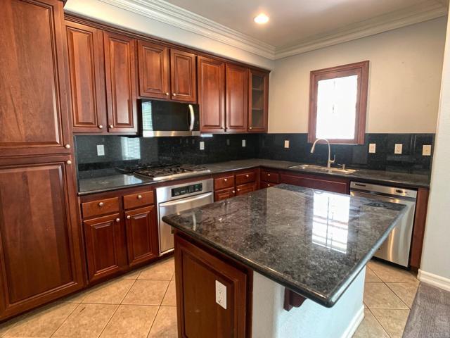 Building Photo - 2668 Escala Cir