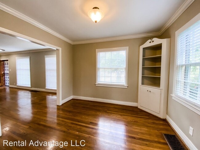 Building Photo - 3 br, 1 bath House - 503 Windsor Dr