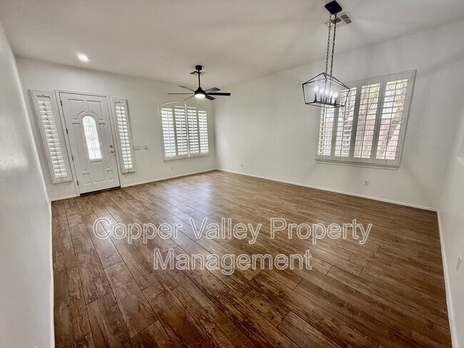 Foto del edificio - 6853 W Remuda Dr