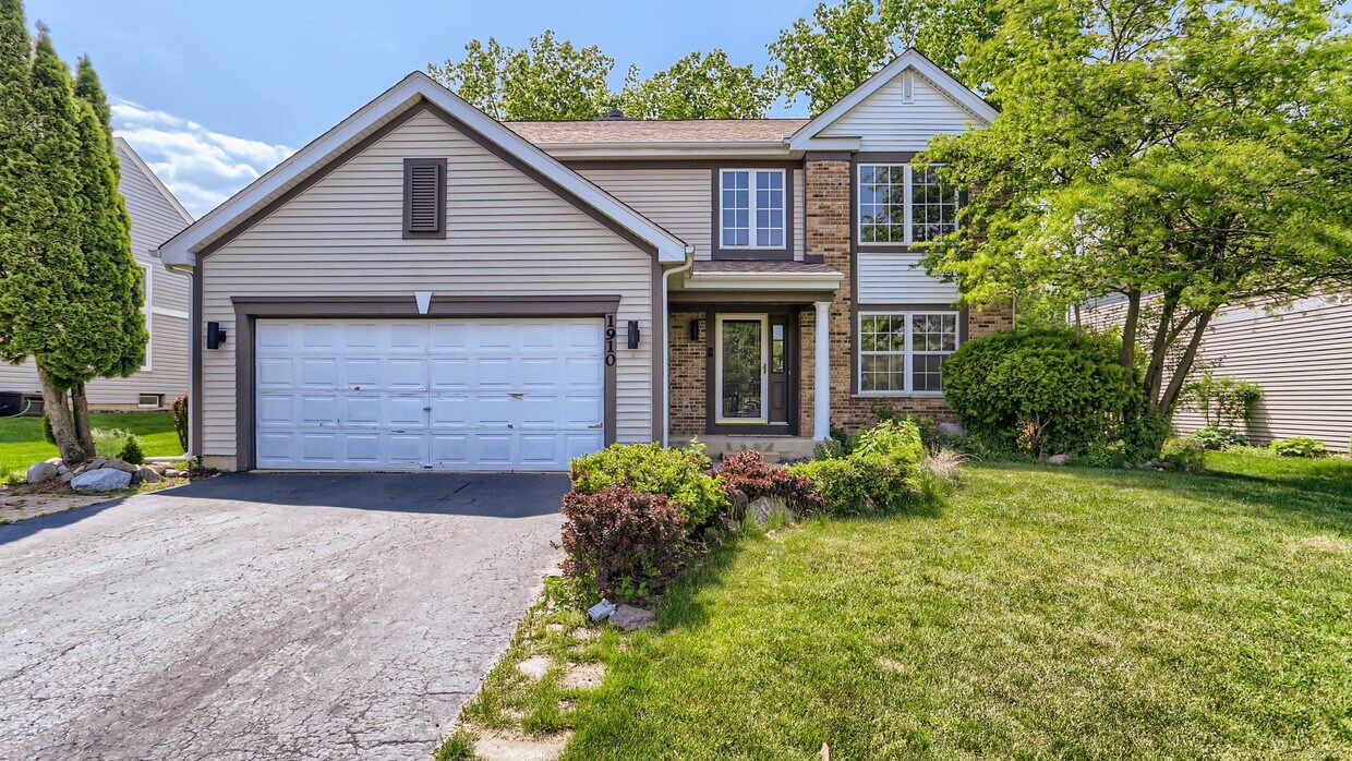 1910 Avalon Dr, Wheeling, IL 60090 House Rental in Wheeling, IL