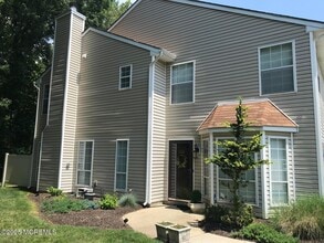 Building Photo - 258 Teasdale Pl