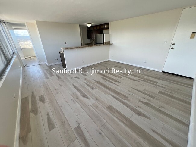 Building Photo - prsq2406