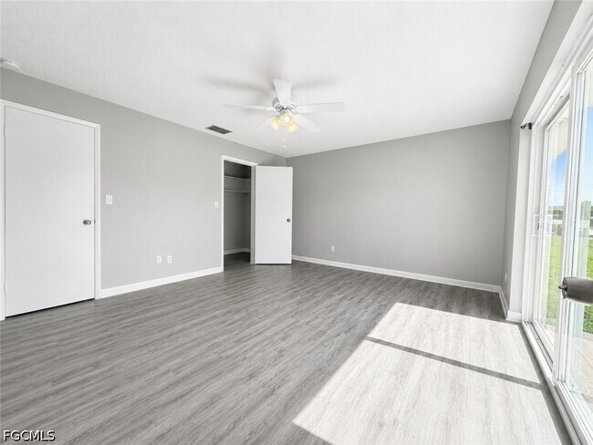 Foto del edificio - 3509 SE 15th Pl
