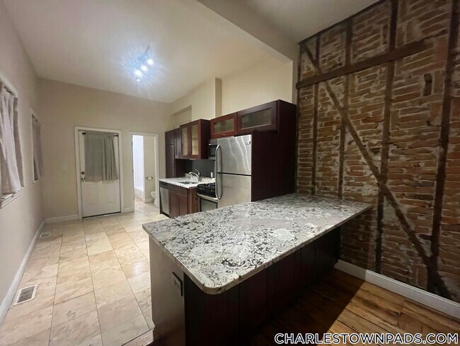 Foto del edificio - 28 Parker St