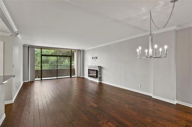 Foto del edificio - 5200 Keller Springs Rd