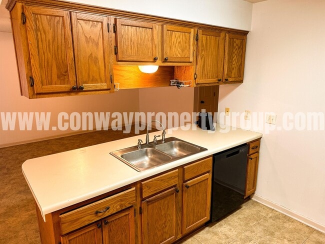 Foto del edificio - 1750 Longfellow Dr