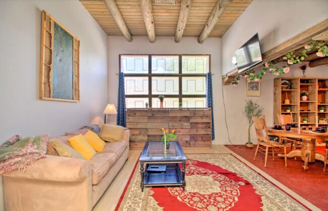 Foto del edificio - 7617 Guadalupe Trail NW