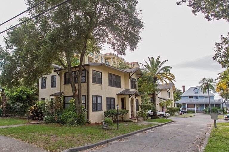 Primary Photo - 708 N Osceola Ave