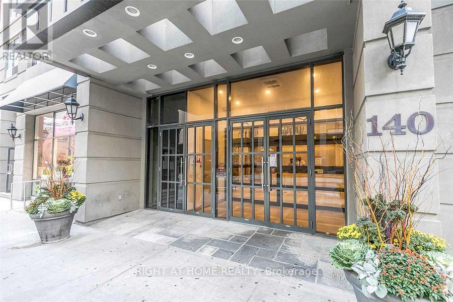 Photo du bâtiment - 140 Simcoe St