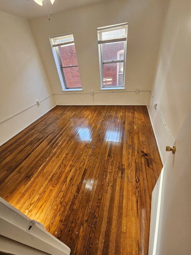 Foto del edificio - 7223 Minnesota Ave