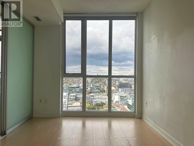 Building Photo - 85 Queens Wharf Rd