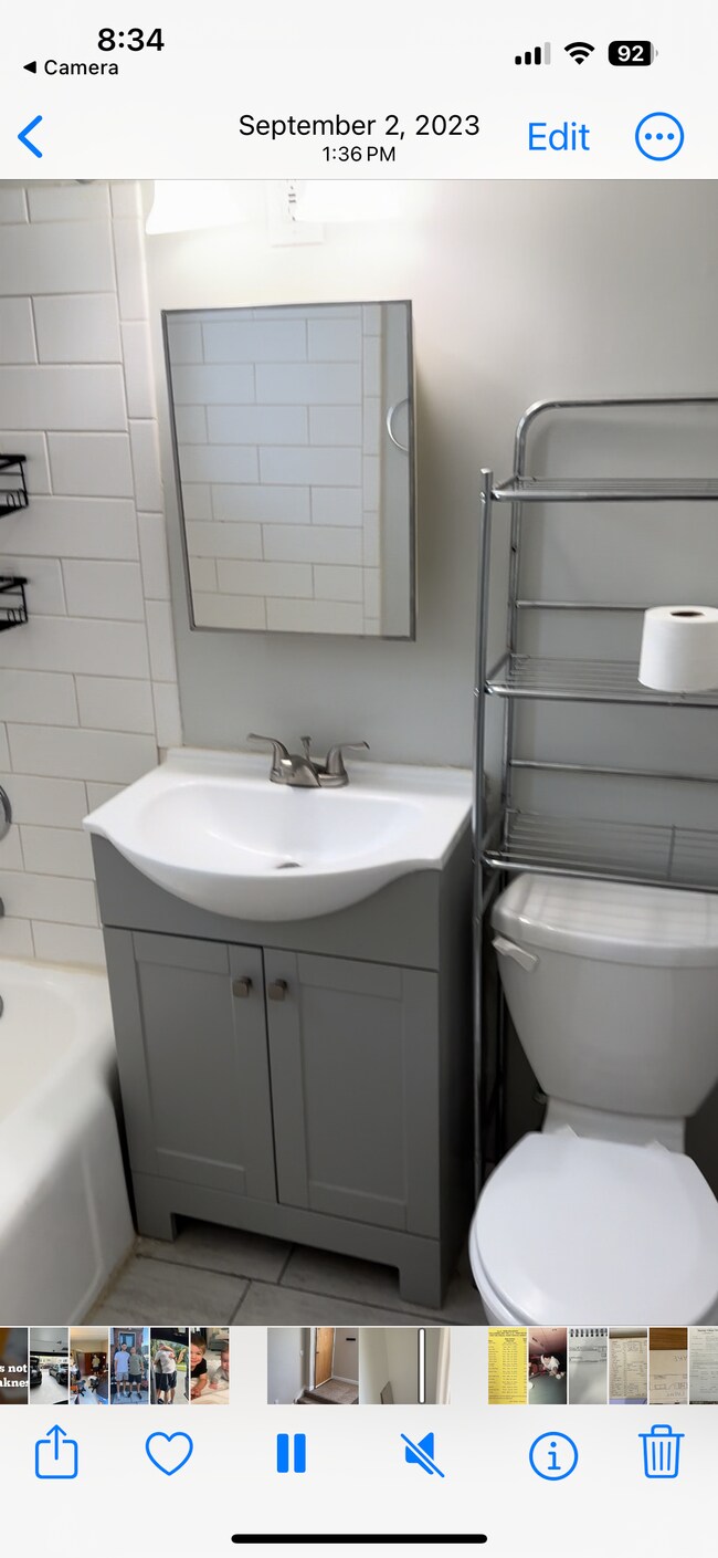 Bathroom - 126 Hastings Ave