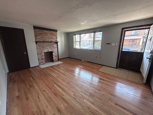 Foto del edificio - 1220-1224 Termon Ave