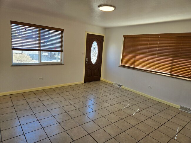 Building Photo - 61-65 S Quitman