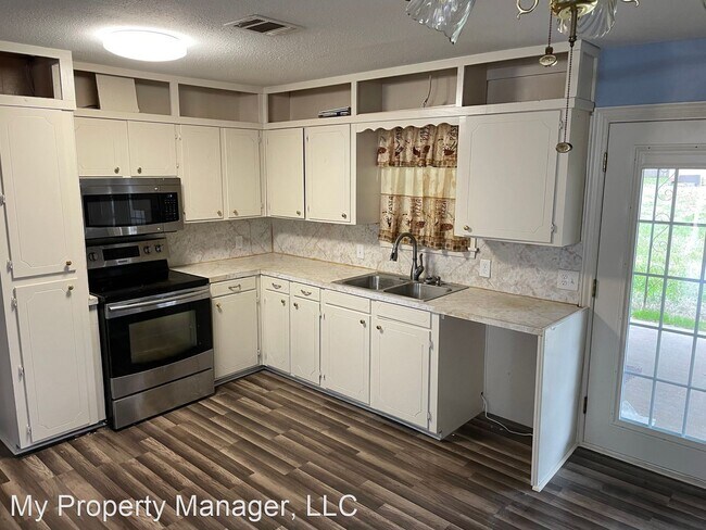 Foto del edificio - 4 br, 2 bath House - 9220 N Southland Park...