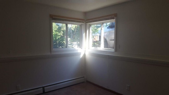 Foto del edificio - 3212 Marshall Ave SE