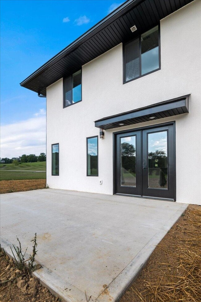 Building Photo - 143 Crooked Creek Dr