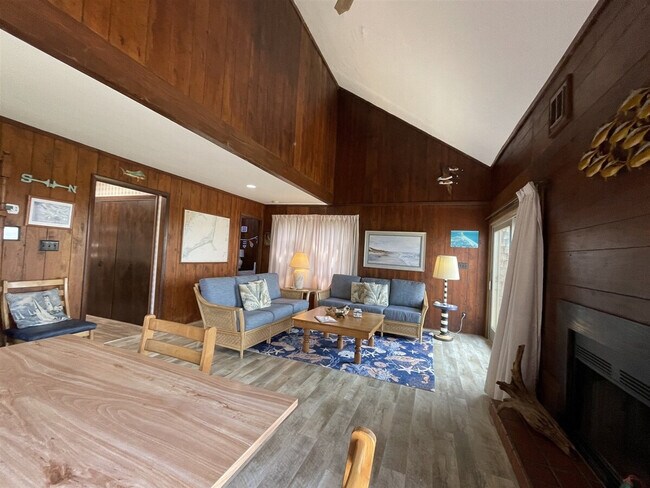 Foto del edificio - 56128 Elizabeth Ave