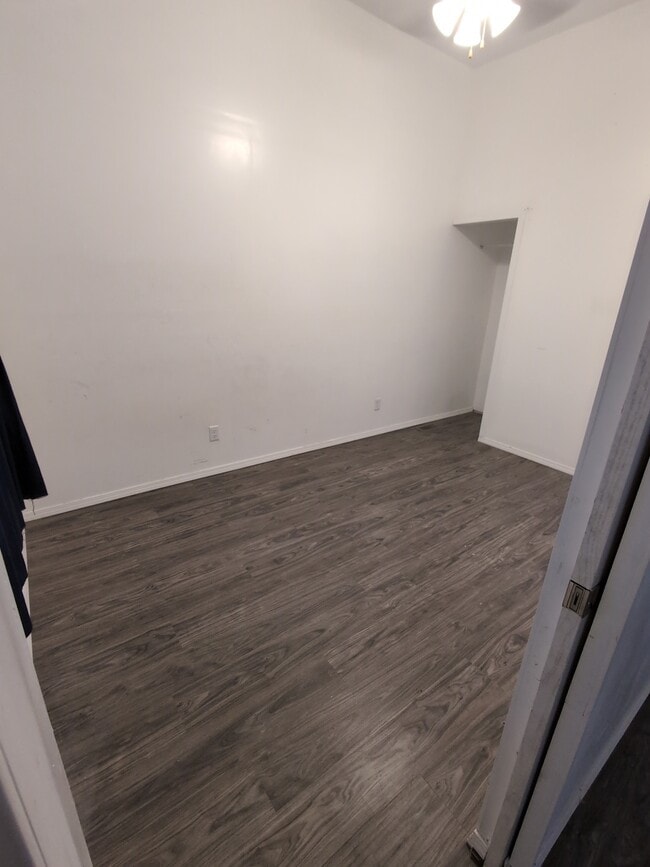 Foto del edificio - 1703 2nd Ave