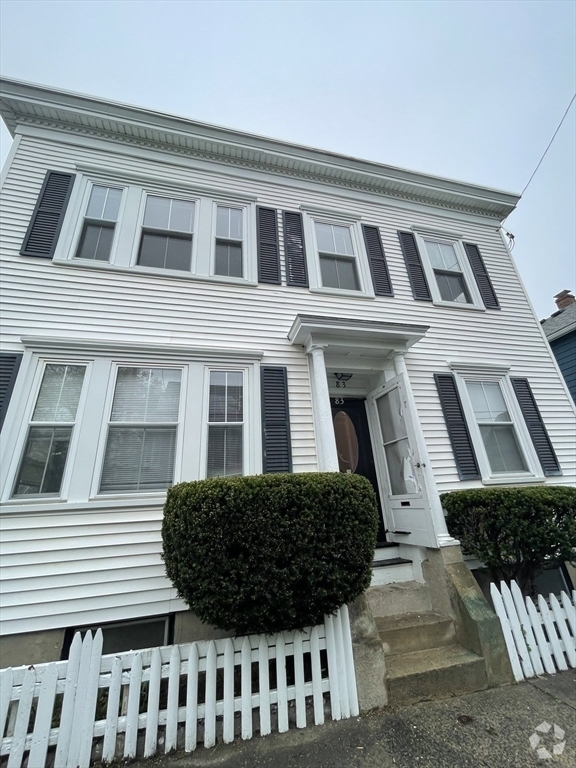Building Photo - 83 Summer St