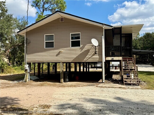 Foto del edificio - 2092 SW Nassau