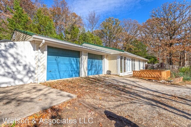 Building Photo - 3 br, 2 bath House - 312 Summit Ave