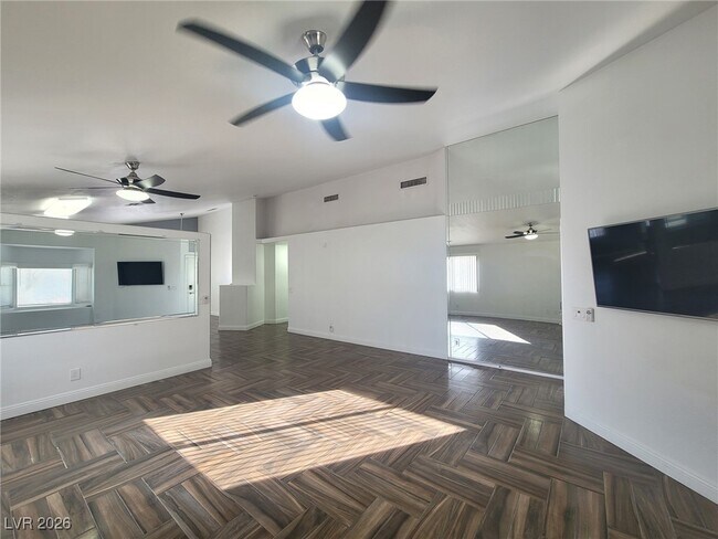 Foto del edificio - 3737 Flowering Peach Ct