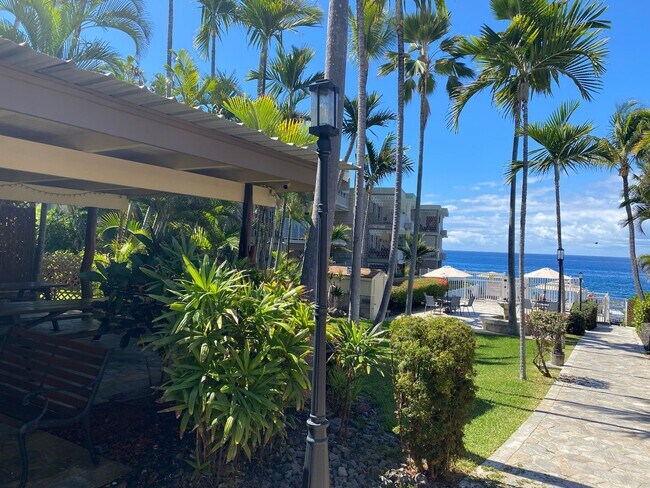 Building Photo - Kona Shores 1 Bedroom 1 Bathroom
