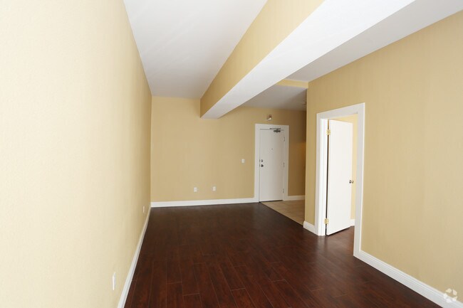 739 Garland Ave Rentals - Los Angeles, CA | Apartments.com