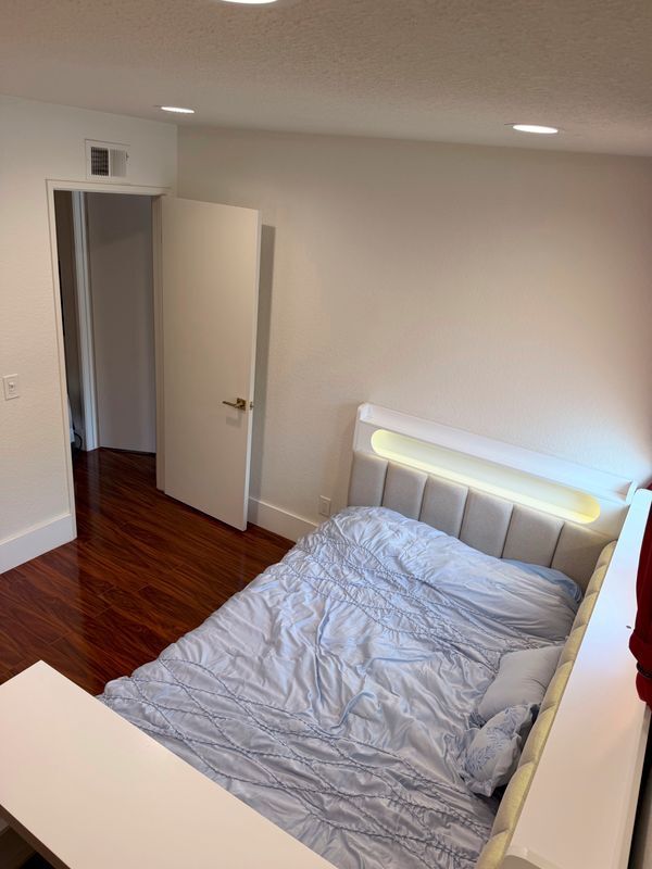 Foto del edificio - 10266 Lake Summit Dr