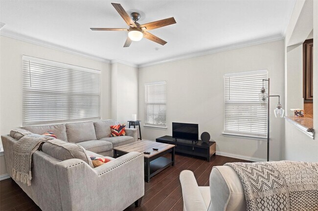 Foto del edificio - 6900 Carrington Ln