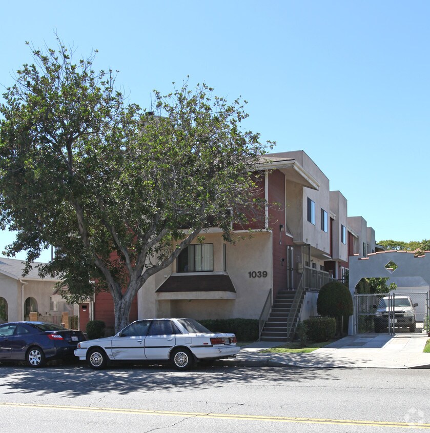 Building Photo - 1039 Sonora Ave
