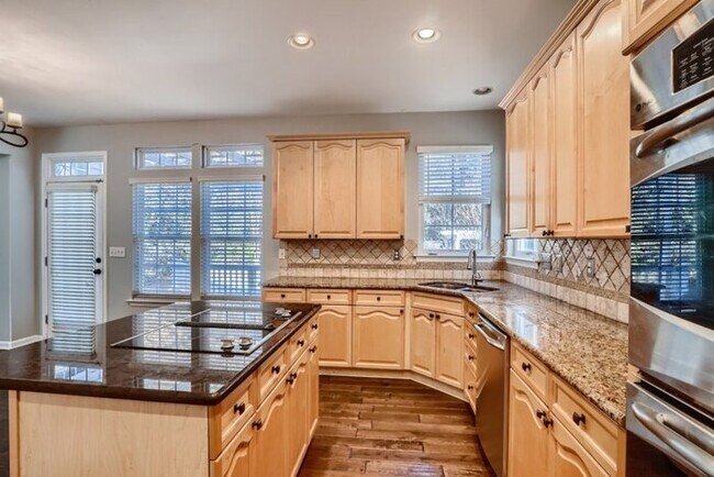 Foto del edificio - 15510 Robsart Ct, Charlotte, NC, 28277
