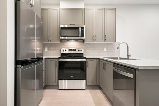 Photo du bâtiment - 45547-45547 Knight Rd