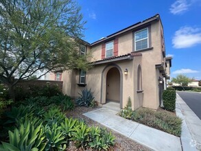 Building Photo - 13998 Blossom Way