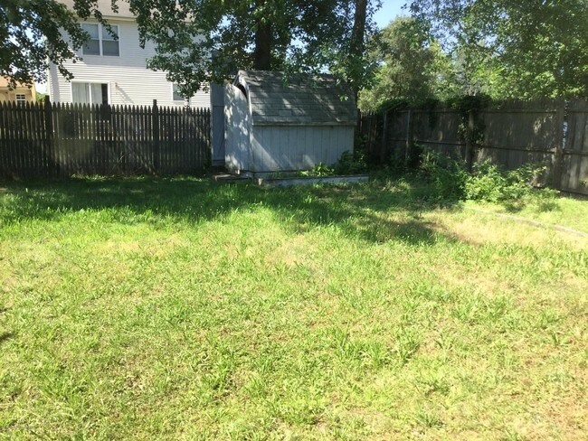 Building Photo - 206 Nantucket Rd