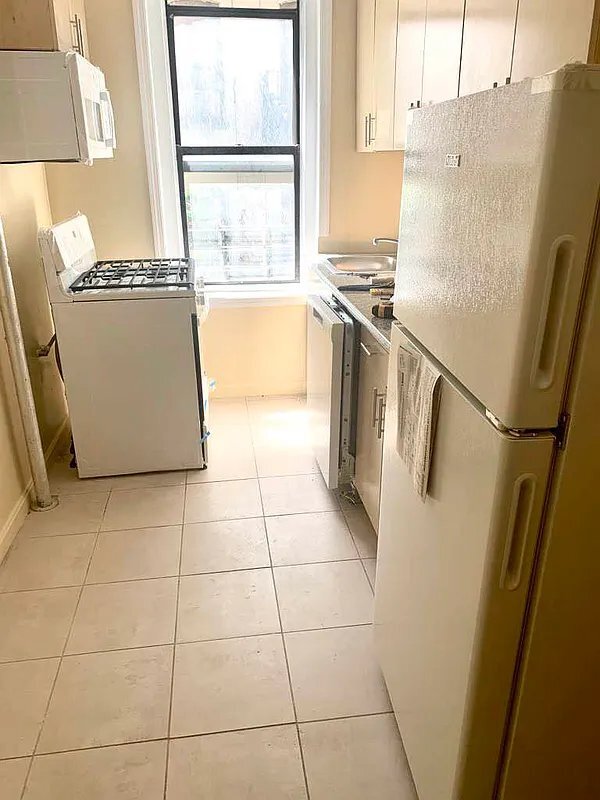 90 Ellwood St Unit 7A, New York, NY 10040 Room for Rent in New York